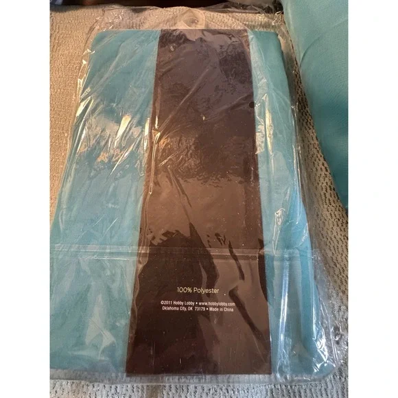 Hobby Lobby Set Of 2 Turquoise Teal Sky Blue Sheer Curtain Panels 59 X 84 Rod Pk - Picture 4 of 4
